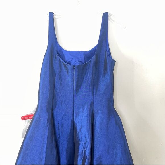 Mac Duggal 12225 Sapphire Front Slit Square Neck Ballgown With Train, Size 6 - Picture 5 of 13